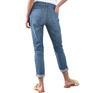 Chico’s So Slimming Girlfriend Crop Jeans Blue Denim - Size 0.5 (Small/6)